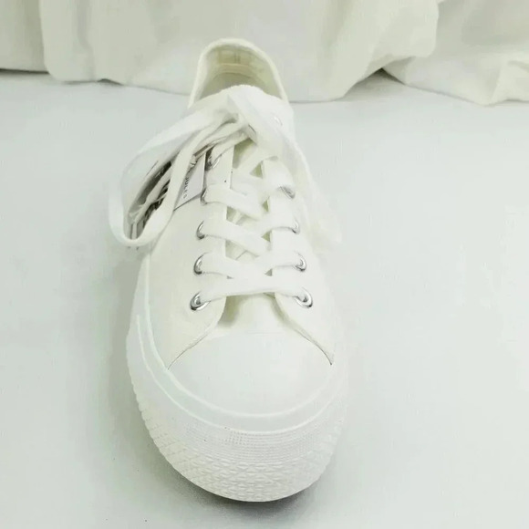 Sincerely Jules Size 10M Women's Vince White Lace Up Low Top Round Toe Sneakers - Picture 5 of 12